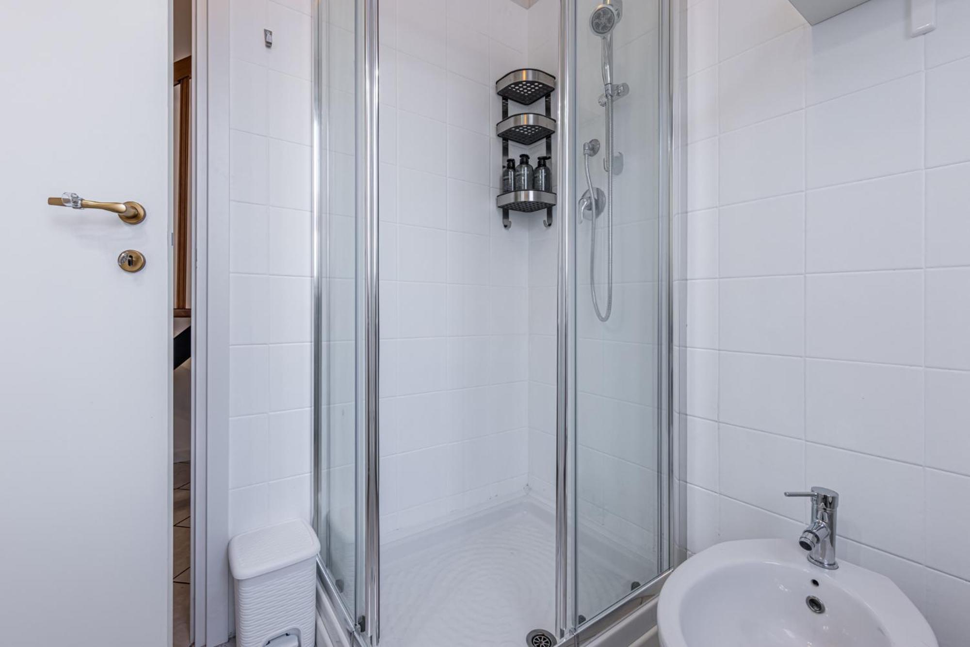Gallarate Central Suite Екстериор снимка